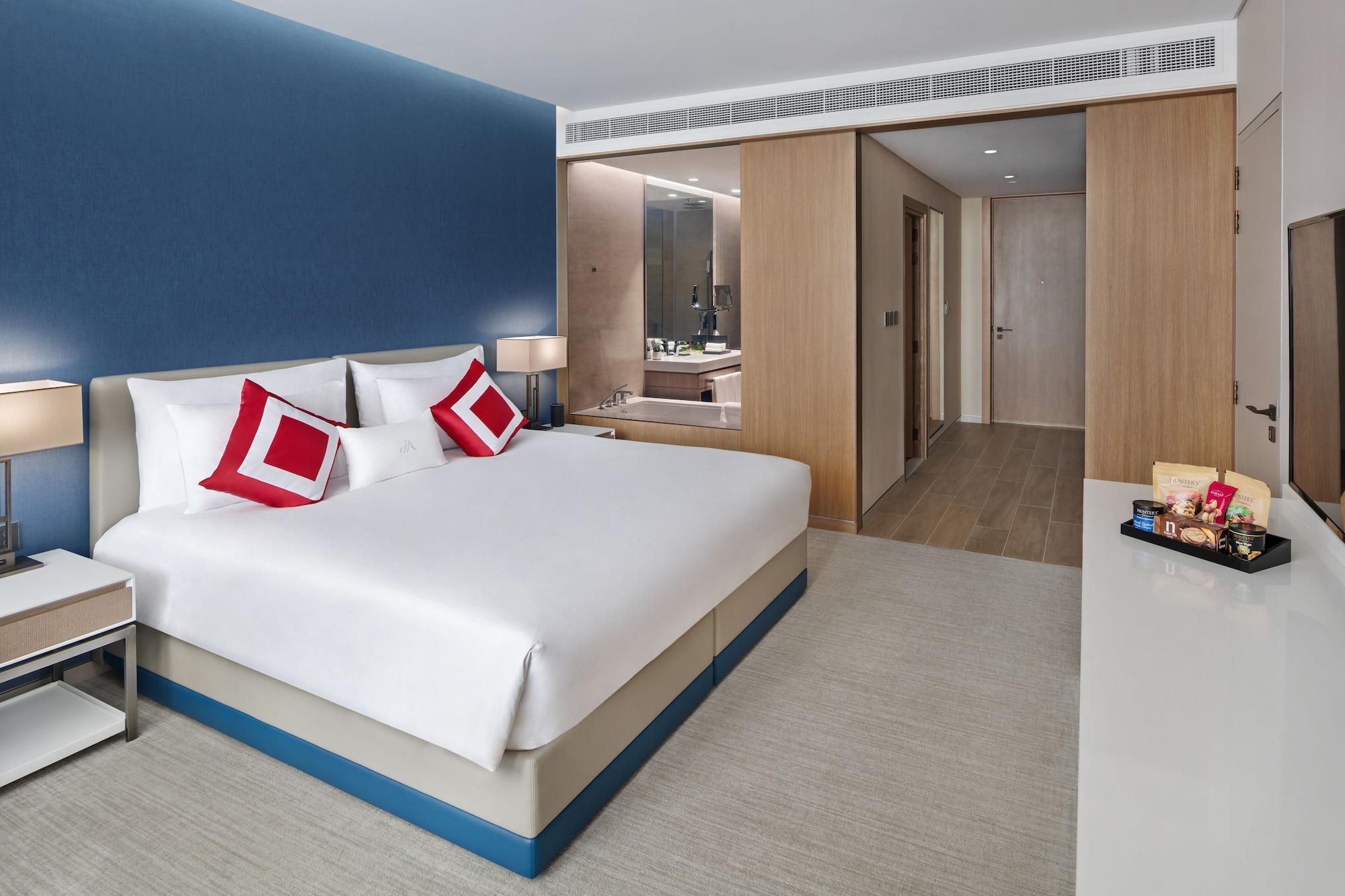Ja Lake View Hotel, Dubai Exterior foto Deluxe Room